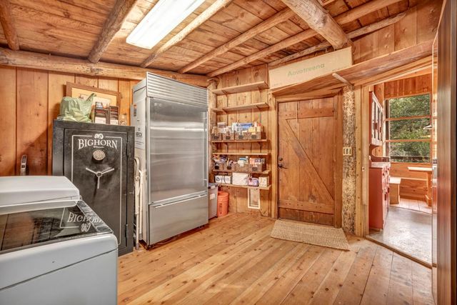 1486 Prussian Hill Rd, Mokelumne Hill, CA 95245