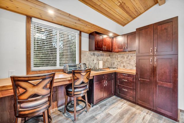 1486 Prussian Hill Rd, Mokelumne Hill, CA 95245