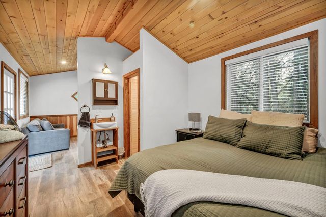 1486 Prussian Hill Rd, Mokelumne Hill, CA 95245