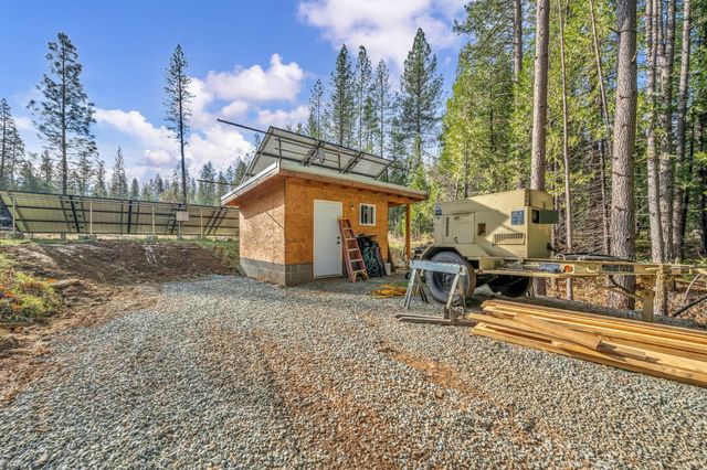 1486 Prussian Hill Rd, Mokelumne Hill, CA 95245