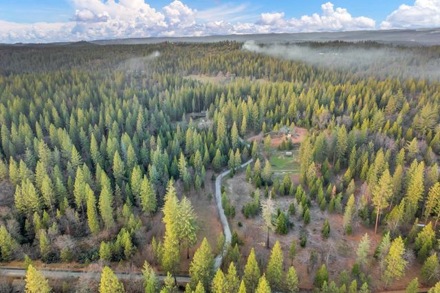 1486 Prussian Hill Rd, Mokelumne Hill, CA 95245