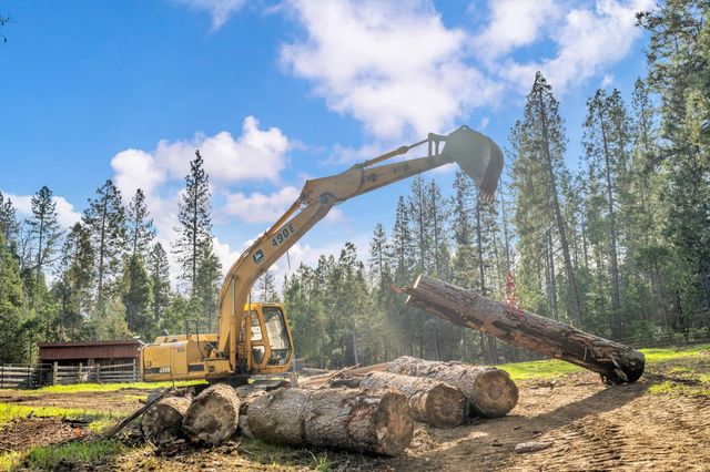 1486 Prussian Hill Rd, Mokelumne Hill, CA 95245