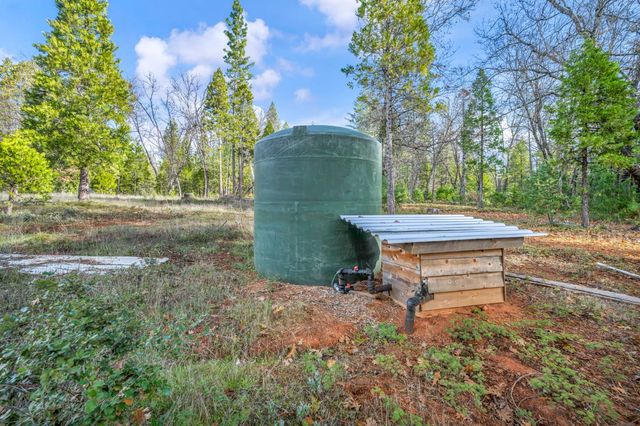 1486 Prussian Hill Rd, Mokelumne Hill, CA 95245