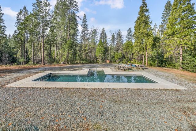 1486 Prussian Hill Rd, Mokelumne Hill, CA 95245