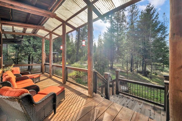 1486 Prussian Hill Rd, Mokelumne Hill, CA 95245