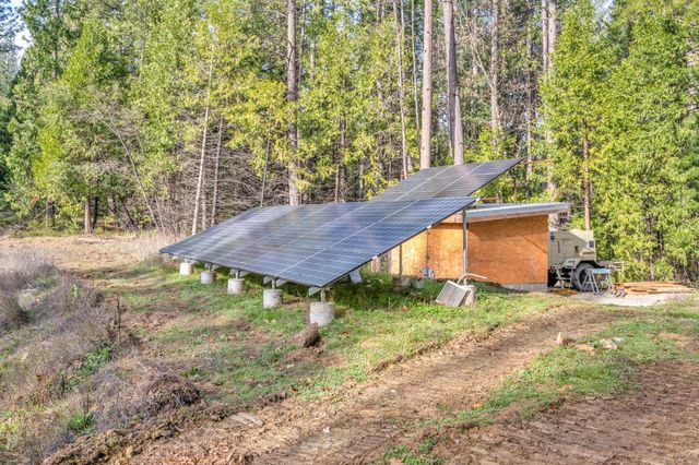 1486 Prussian Hill Rd, Mokelumne Hill, CA 95245