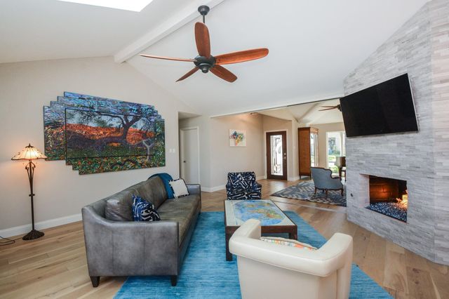 14110 Barryknoll Lane, Houston, TX 77079