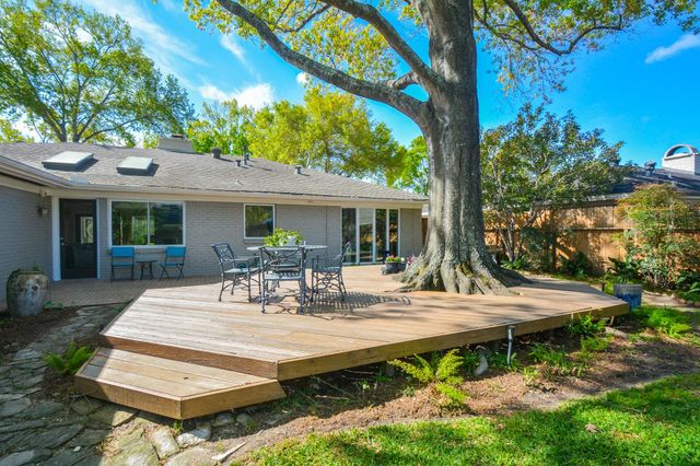 14110 Barryknoll Lane, Houston, TX 77079