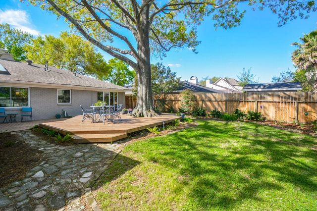 14110 Barryknoll Lane, Houston, TX 77079