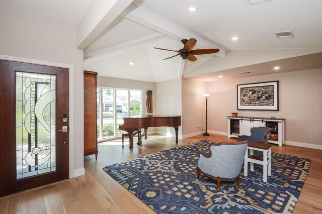 14110 Barryknoll Lane, Houston, TX 77079