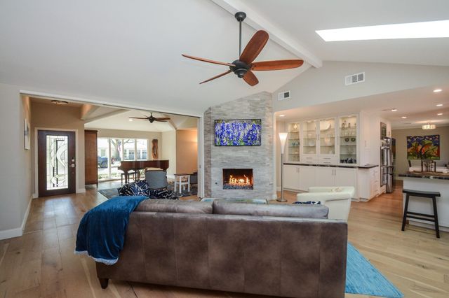 14110 Barryknoll Lane, Houston, TX 77079