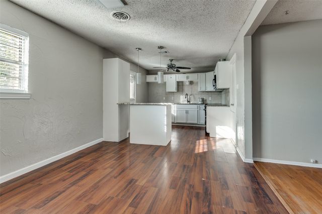 2217 Garden Oaks Drive, Irving, TX 75061