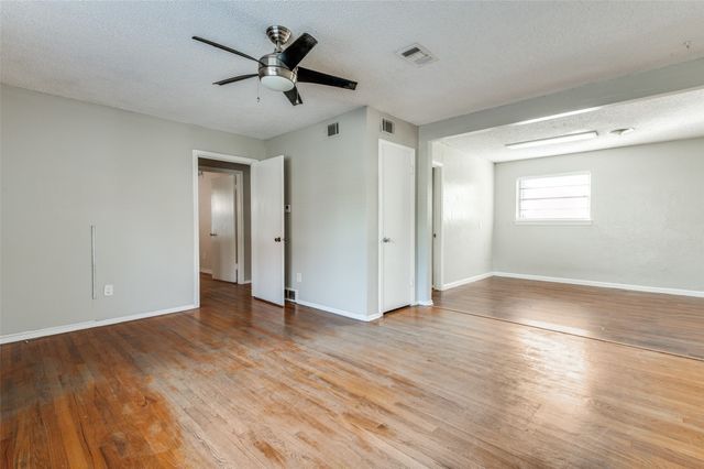 2217 Garden Oaks Drive, Irving, TX 75061