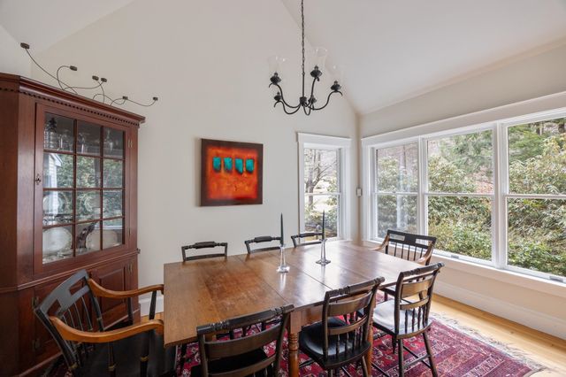 15 Plateau Road, Williston, VT 05495