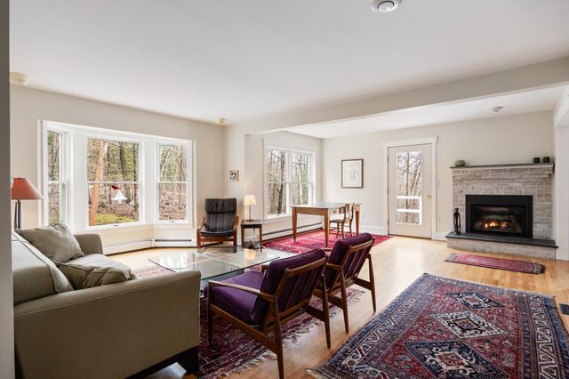 15 Plateau Road, Williston, VT 05495