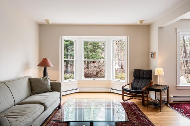 15 Plateau Road, Williston, VT 05495
