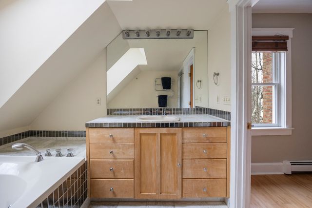 15 Plateau Road, Williston, VT 05495