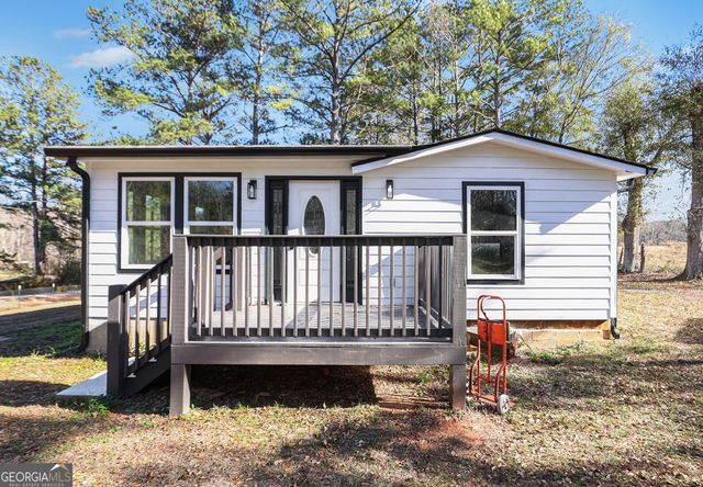 219 Lake Circle, Newnan, GA 30263