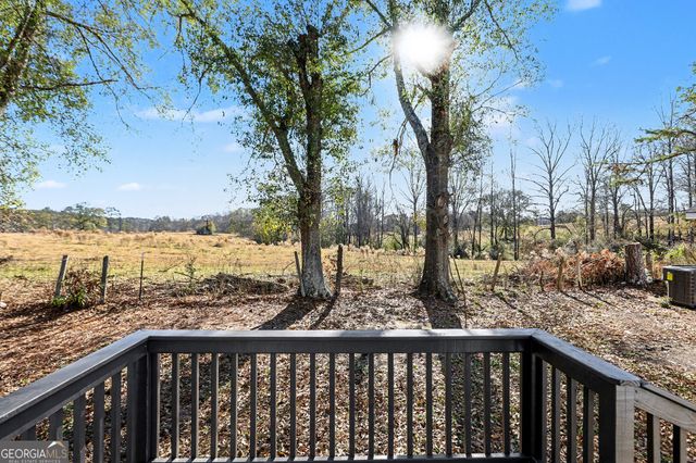 219 Lake Circle, Newnan, GA 30263