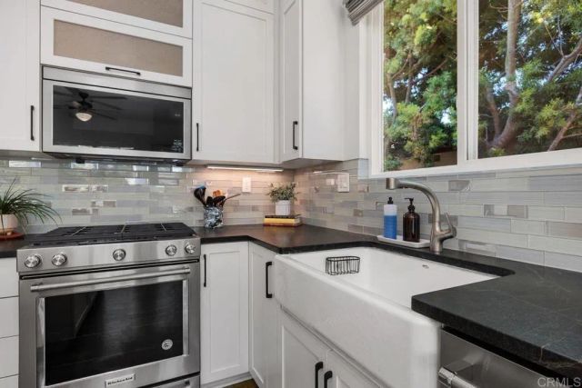 1034 Alexandra Lane, Encinitas, CA 92024