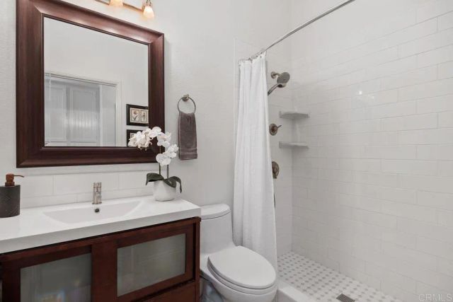 1034 Alexandra Lane, Encinitas, CA 92024