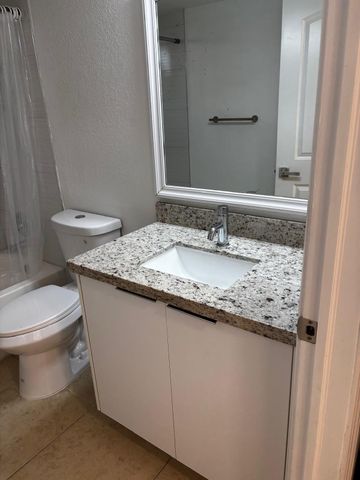 1515 LAKE CRYSTAL Drive B, West Palm Beach, FL 33411