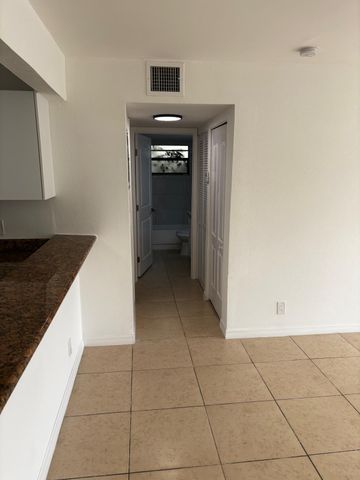 1515 LAKE CRYSTAL Drive B, West Palm Beach, FL 33411