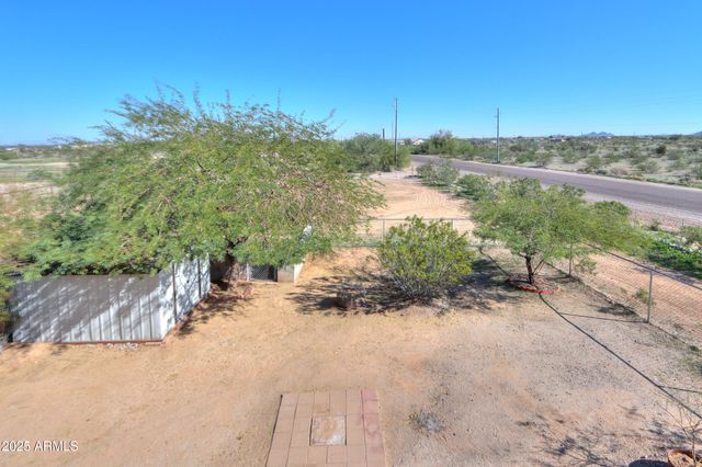 53304 W BARNES Road, Maricopa, AZ 85139