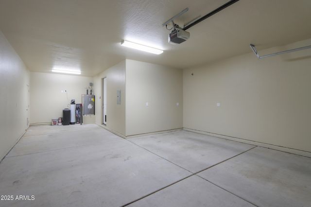 53304 W BARNES Road, Maricopa, AZ 85139