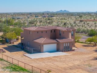 53304 W BARNES Road, Maricopa, AZ 85139