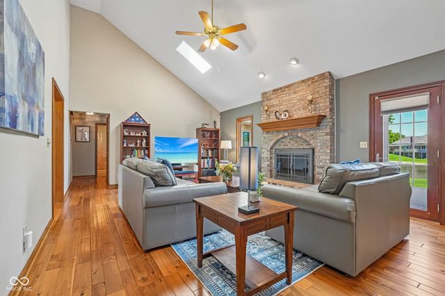 2567 Willow Street, Greenwood, IN 46143