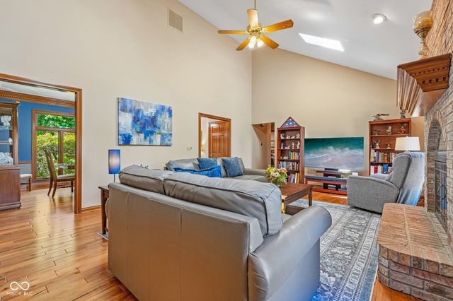 2567 Willow Street, Greenwood, IN 46143