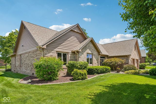 2567 Willow Street, Greenwood, IN 46143