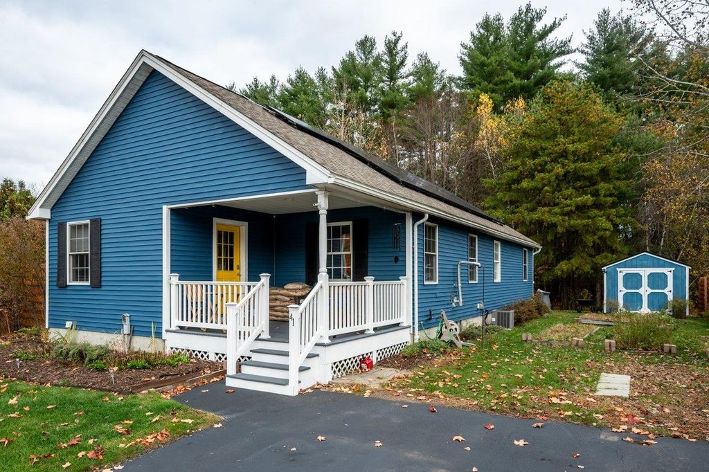 41 Kinsale Drive, Rochester, NH 03868