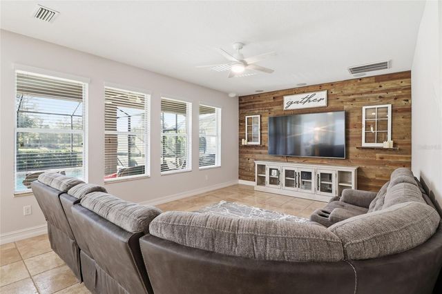 12036 LONGVIEW LAKE CIRCLE, Bradenton, FL 34211