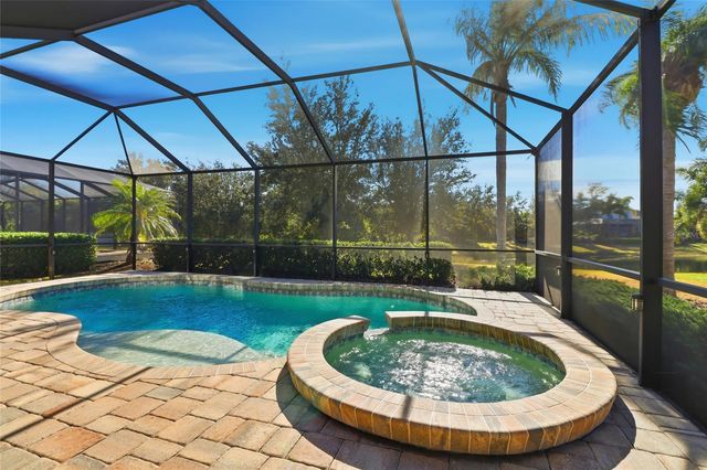 12036 LONGVIEW LAKE CIRCLE, Bradenton, FL 34211