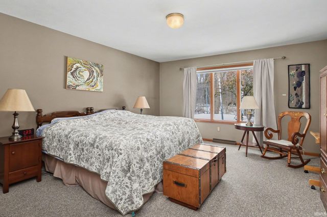 21717 Knobcone Court, Bristol, IN 46507