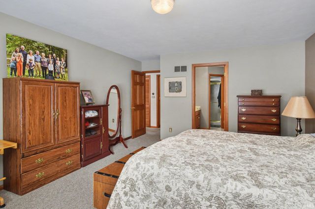 21717 Knobcone Court, Bristol, IN 46507