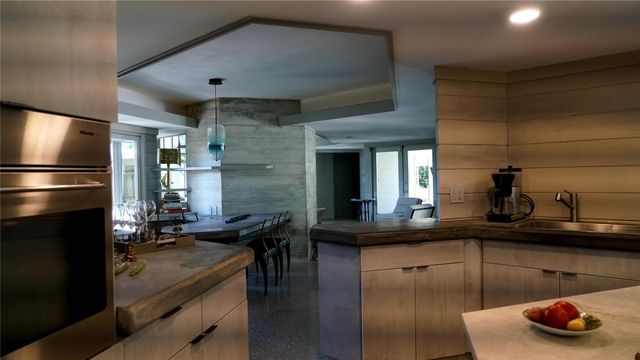 2040 Coral Reef Dr, Lauderdale By The Sea, FL 33062