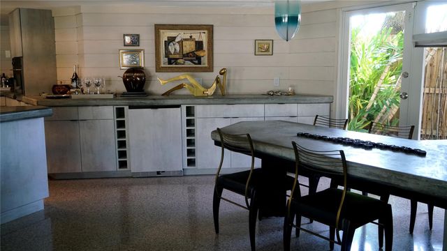 2040 Coral Reef Dr, Lauderdale By The Sea, FL 33062