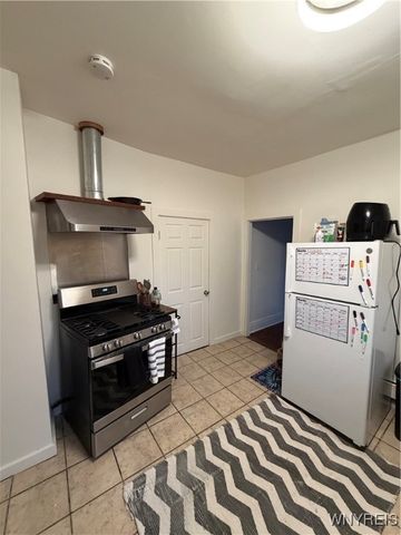 286 Ashland Avenue, Buffalo, NY 14222