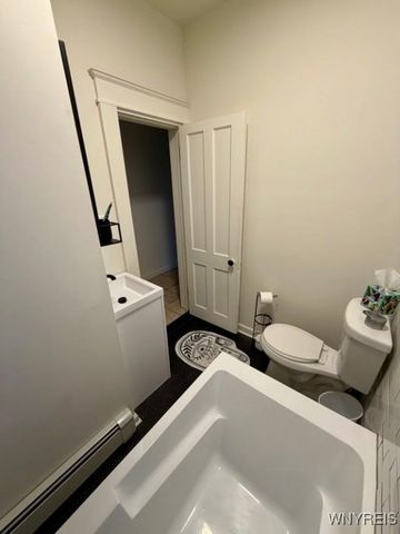 286 Ashland Avenue, Buffalo, NY 14222