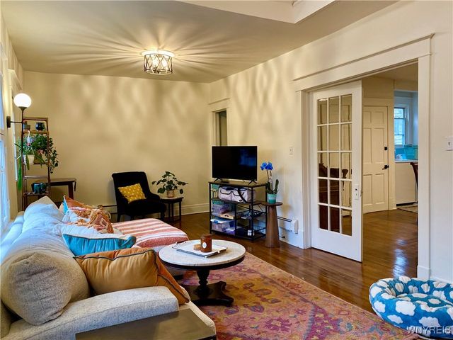 286 Ashland Avenue, Buffalo, NY 14222