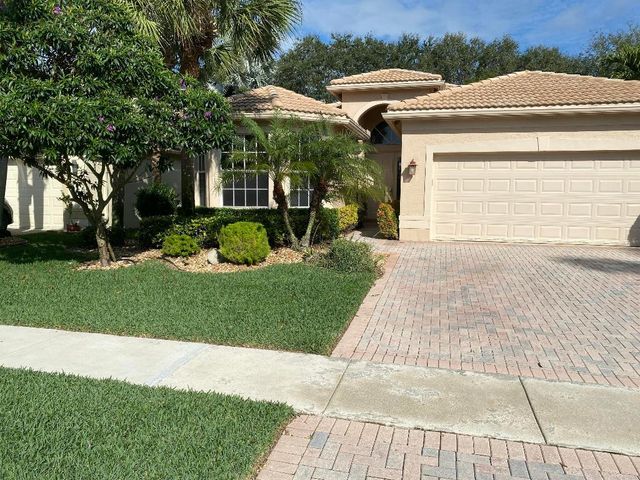 6959 Imperial Beach Circle, Delray Beach, FL 33446