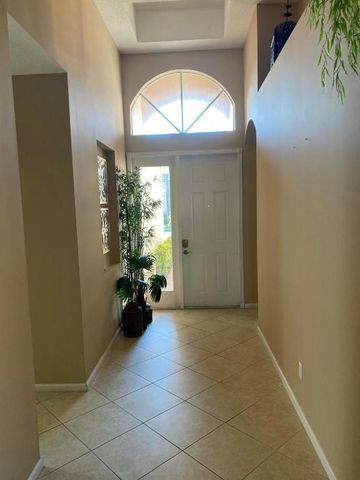 6959 Imperial Beach Circle, Delray Beach, FL 33446