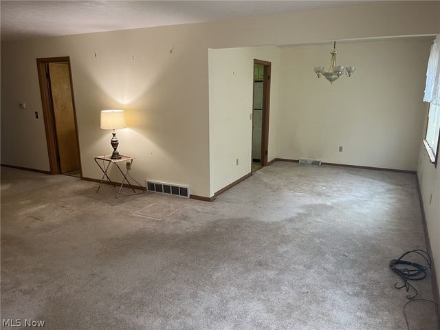 8785 Root Road, North Ridgeville, OH 44039