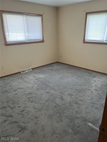 8785 Root Road, North Ridgeville, OH 44039