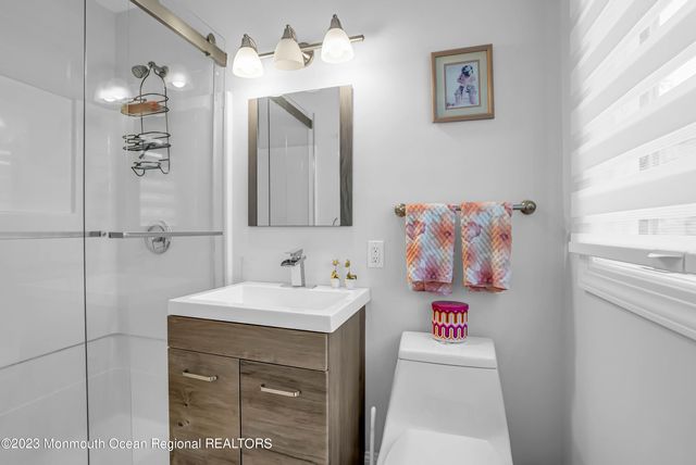 900 Darlene Avenue, Ocean Twp, NJ 07712