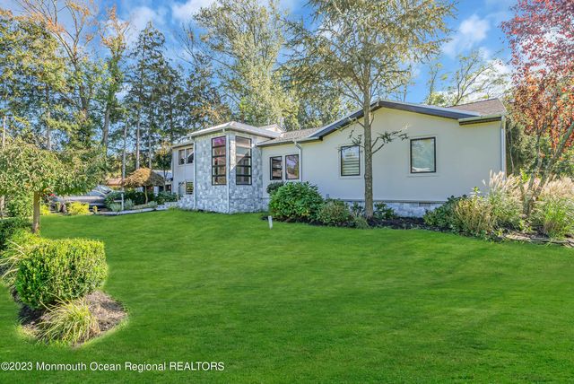 900 Darlene Avenue, Ocean Twp, NJ 07712