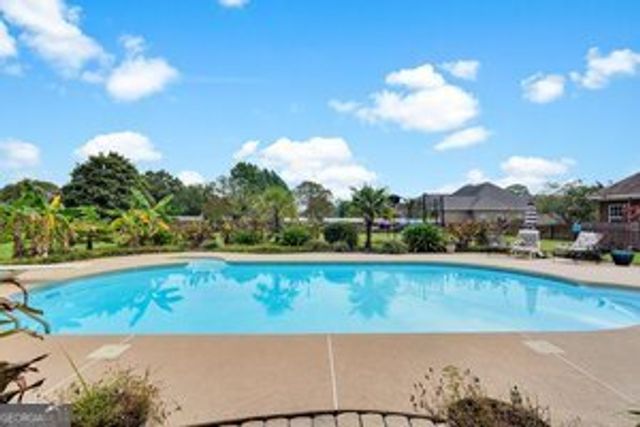 9005 Oakfield Drive, Statesboro, GA 30461